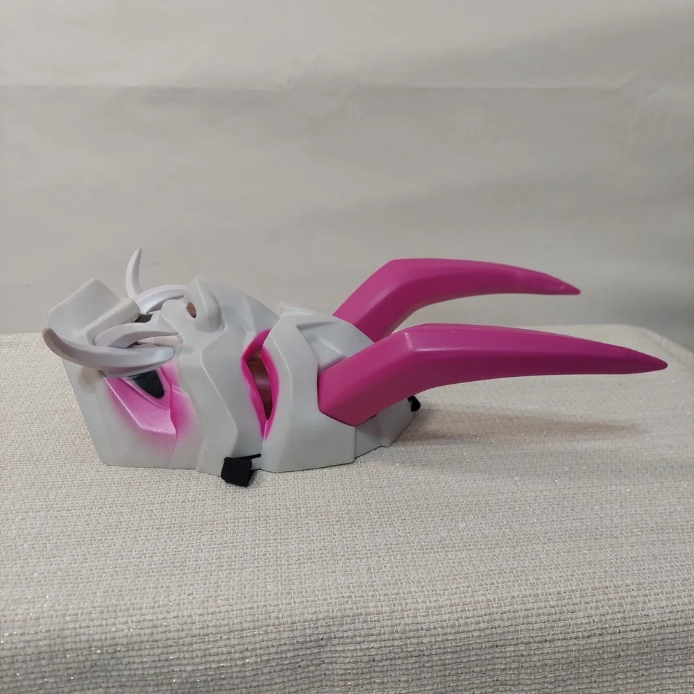 Hasbro Fortnite Victory Royale Series Fade Mask Collectible Roleplay Toy